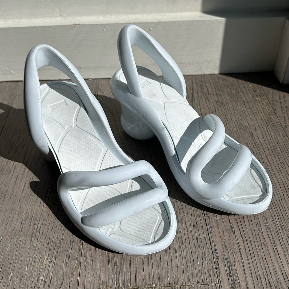 CAMPER Kobarah White Heels in EU 36 US 6